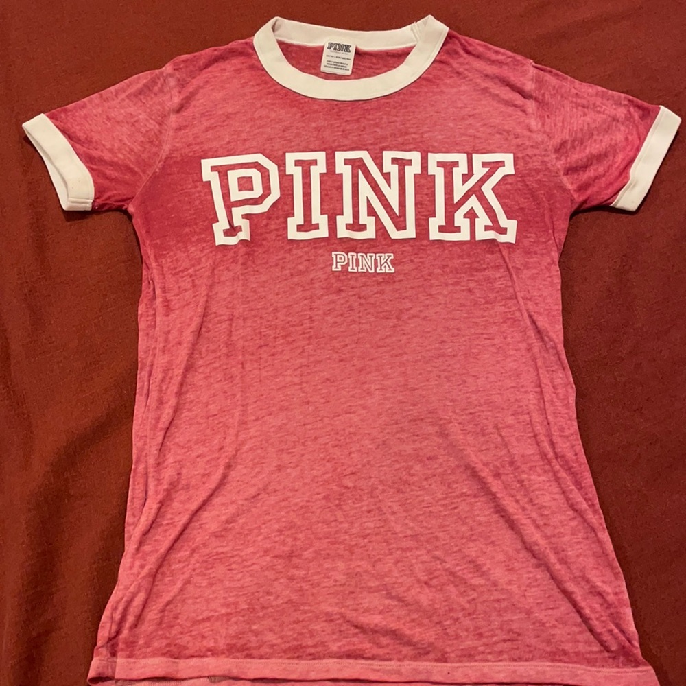 PINK t-shirt. Size XS